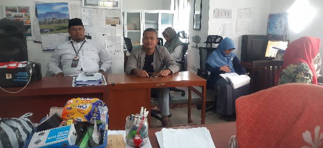 KOORDINASI KEGIATAN PENANGANAN SAMPAH BERSAMA KKOORDINASI KEGIATAN PENANGANAN SAMPAH BERSAMA KADES TALUNOMBOADES TALUNOMBO